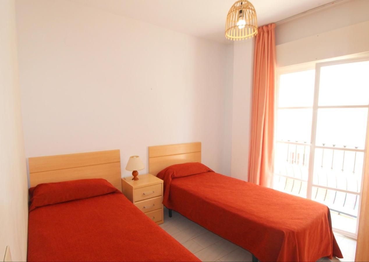 Carihuela Beach Apartment, 2Nd Line Torremolinos Eksteriør billede